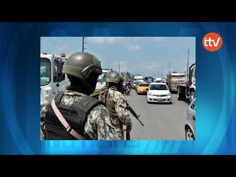 Colombia militariza frontera con Ecuador