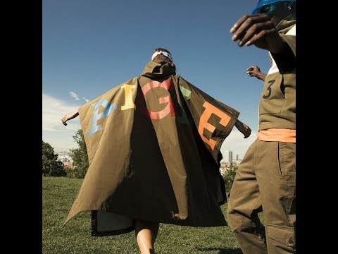 #ELLEFashionCrush : le poncho Aigle x JCC qui rend fou Instagram