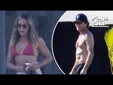 Bikini-clad Jennifer Aniston lounges poolside with pal Jason Bateman on Cabo vacation