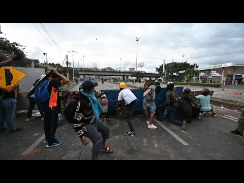 La crisis de Colombia se tiñe de sangre en las calles