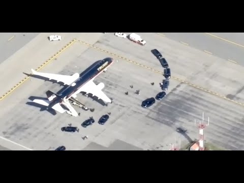 La llegada del avión de Donald Trump a Nueva York