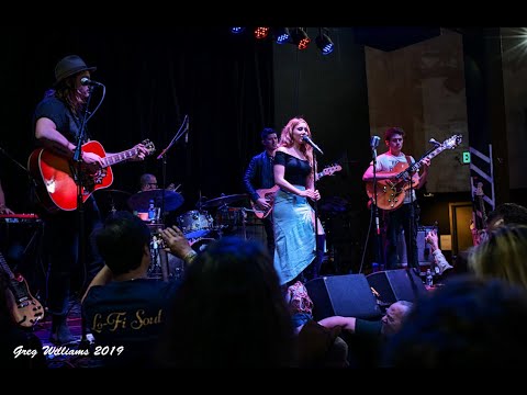 Haley Reinhart "Oh Damn" The Constellation Room, Santa Ana (mic check)