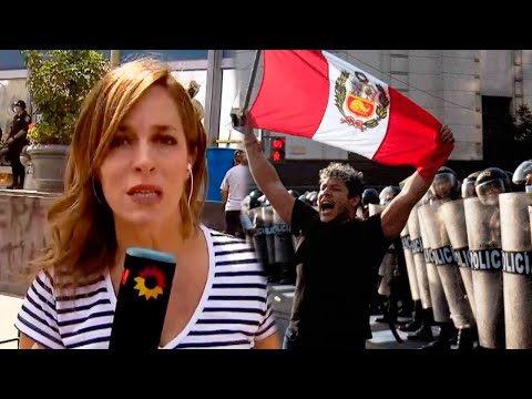 Sandra Borghi y el equipo de Mediodía Noticias en Perú: Violentas protestas callejeras y saqueos