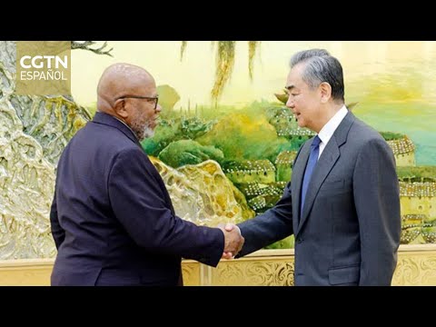 Canciller chino se reúne en Beijing con presidente de la Asamblea General de las Naciones Unidas