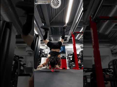 Handstand forearms table balance