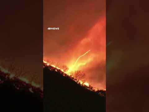 Incêndios na Califórnia: tornado de fogo é registrado em Palisades, Los Angeles #Shorts