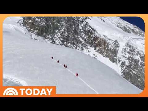 Climbers Missing After Avalanche on Broad Peak in Pakistan