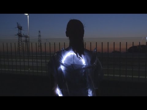 Phototrope shirt by Pauline van Dongen includes LEDs to improve safety for night runners