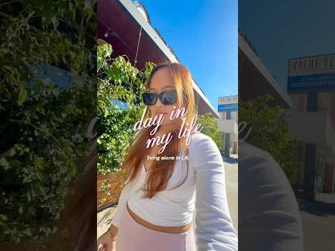 day in my life living alone in LA 🏠🎄🎀 #vlogmas #losangeles #vlog #dayinmylife