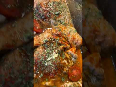 HONORABLE JUICY #CHICKENTHIGHS GET YOUR HONORABLE #COOK #books 📚 link in comments