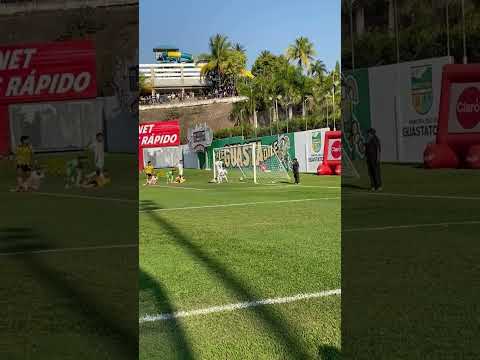 Gooool de Nelso Iván García. #guastatoya 1-0 #comunicaciones