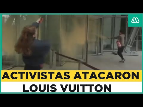 Fundación Louis Vuitton cubierta de pintura: La polémica manifestación de activistas