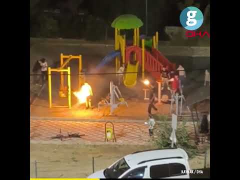 Tutuşturdukları sopalarla parkta çocukları korkuttular: Üç kişi gözaltına alındı