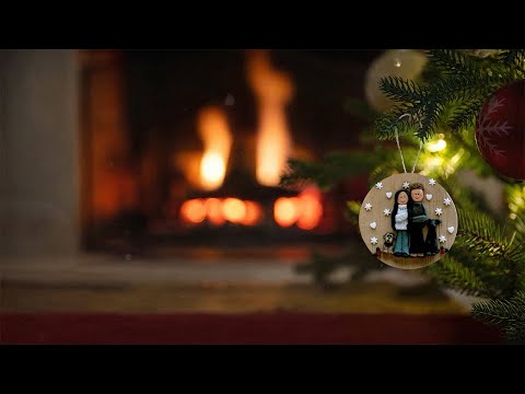 Lauren Spencer Smith - Holiday Yule Log Compilation