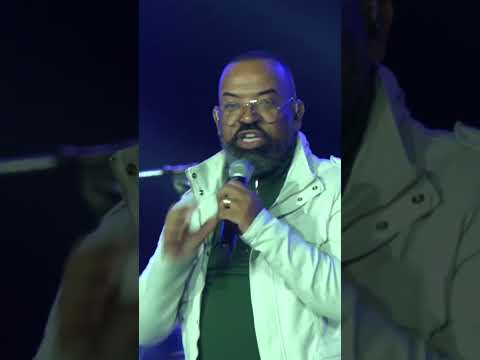 Trazendo a Arca - O Chão Vai Tremer