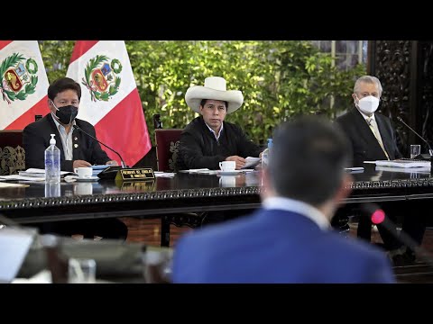 Pedro Castillo reforma gabinete de ministros a dos meses de asumir la presidencia de Perú