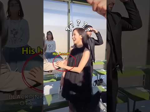 Jisoo pushed the man's hand away when he <strong>touched</strong> her!❌😠 #jisoo #blackpink #viralvideo