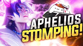 ¡SACANDO DE PASEO A LA BOTLANE ENEMIGA CON APHELIOS! 😎