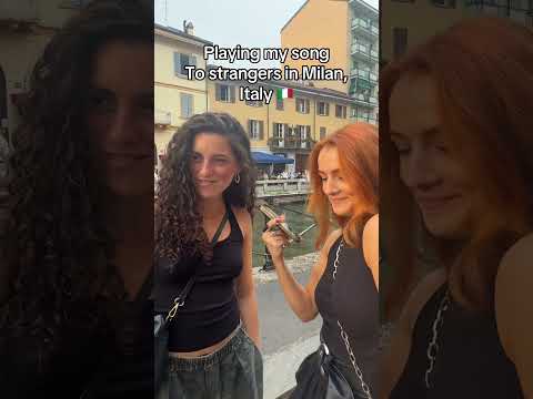 Playing my song to strangers in Italy 🇮🇹 #dolce #amore