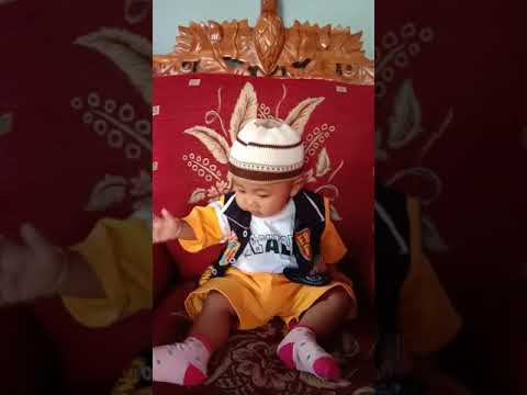 Alif,sikecil yang imut dan lucu