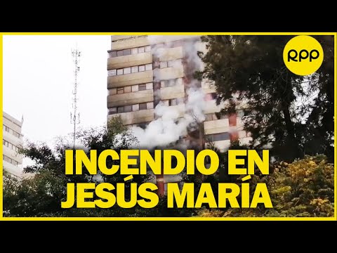 INCENDIO en Jesús María afecta edificio de la Residencial San Felipe