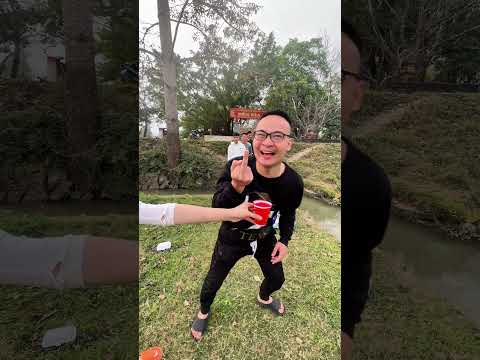 Dipping Lollipop in Liquid 😱