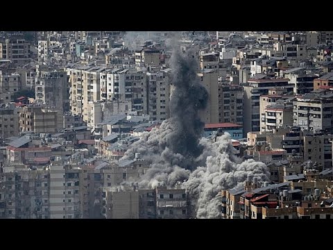 Libanon: izraeli csapások a Hezbollah-fészekre, ezrek menekülnek Bejrútban