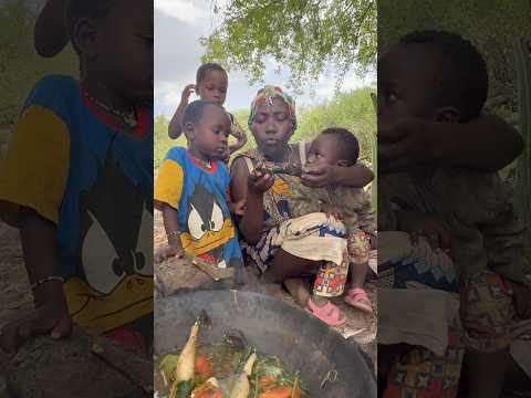 The forest is our supermarke😳😂😊🌿 #africa #animals #africanfood #wildlife #nature