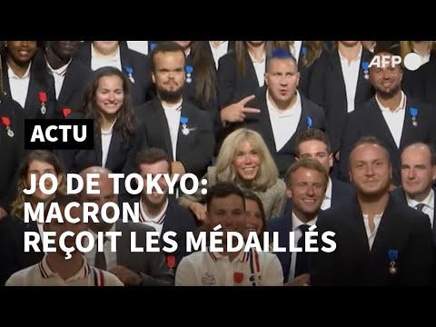 Macron aux médaillés de Tokyo : mettre les bouchées doubles pour les JO de Paris 2024 | AFP