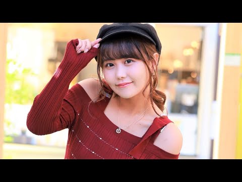 【彼女とデートなう】肩出しニットで誘惑…あざカワ美女なな茶と東京駅デート