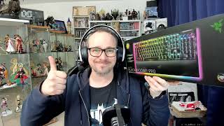 Vidéo-Test : Le clavier gamer ultime ? Je teste le Razer Blackwidow V4 Pro ! Un indispensable du gaming sur PC ?
