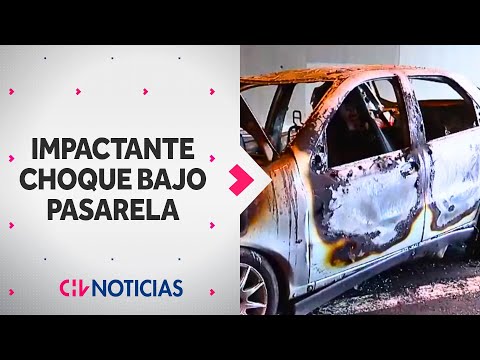 IMPACTANTE CHOQUE BAJO PASARELA: Vehículo se incendió tras chocar a bus en autopista Vespucio Sur