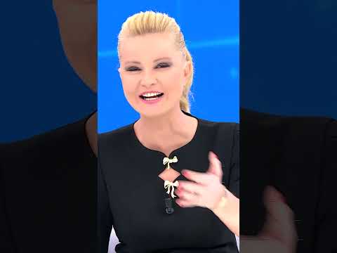 Rahmi Bey'in bildikleri başka! 😂 #mügeanlı #mügeanlıiletatlısert #shorts