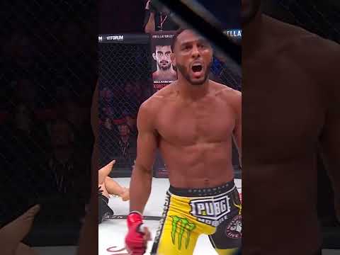 Full fight between AJ McKee v Georgi Karakhanyan! 🫣 #MMA #Bellator #Shorts