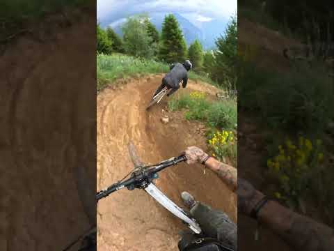 Take the COMMENCAL Freeride team & let them cook π Take the COMMENCAL Freeride team & let them cook π