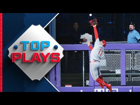 Top MLB Plays of 4/21! (Reds Austin Hays INSANE grab!)