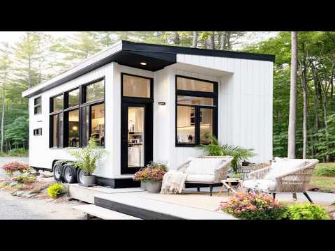 The little house is luxurious and modern with an impressive roof line that makes everyone admire