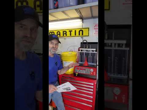 How to Fill a Fuel Injector Cleaner and Tester with Fluid
