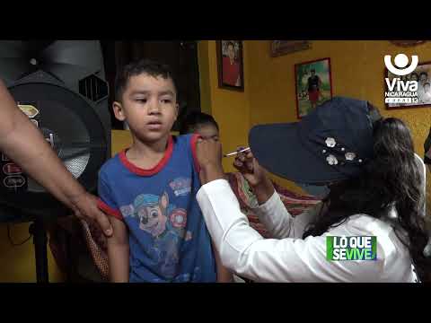 Más familias de Managua son vacunadas contra la Covid-19