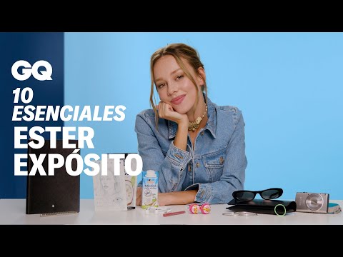 Ester Expósito: 10 objetos sin los que no puede vivir | 10 Esenciales | GQ España