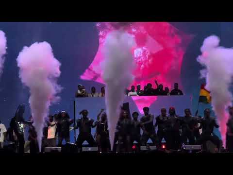 Tidal Rave 2024 Stonebwoy performs JEJEREJE and crowd is cr@zy