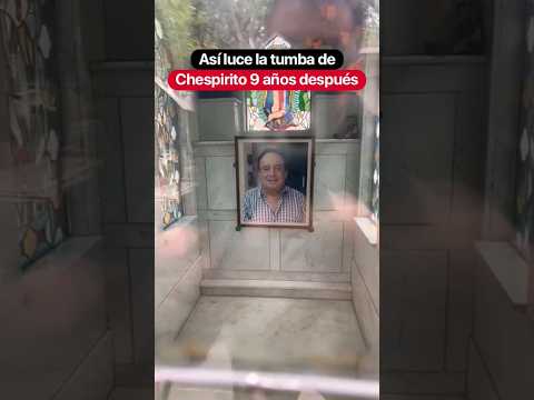 Así luce la tumba de Chespirito 9 años después. @ingridmontejano