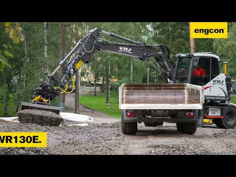 Landscaping and park maintenance with an Volvo EWR130E equipped with engcon in Sibelius park