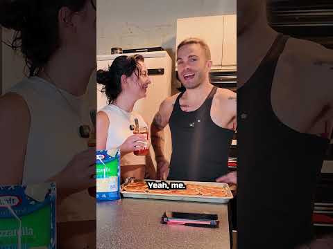 Making TINY PIZZAS with Megan and David! #fitness #diet #vlog
