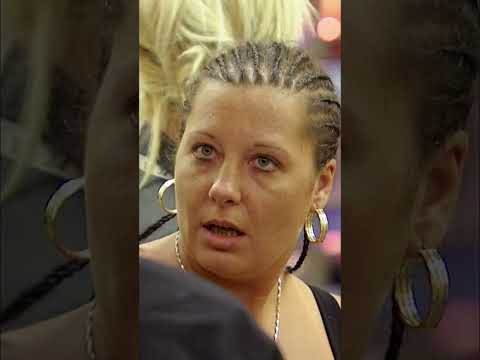 ¡El probador de ropa es una caja de sorpresas! Verás lo que pasa...| Bromas