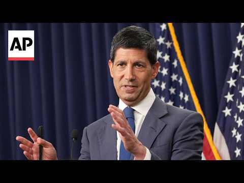 Federal Reserve leaves interest rate unchanged as 3 officials dissent
