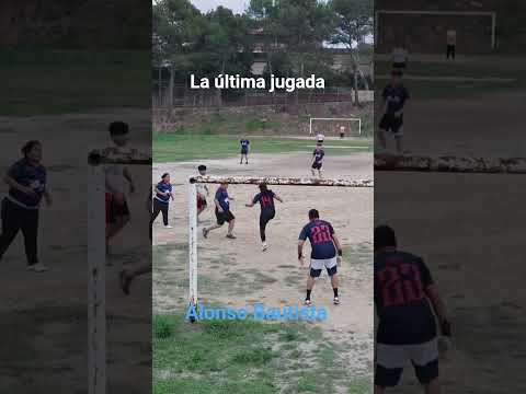 La última jugada peligrosa #futbol #diversion