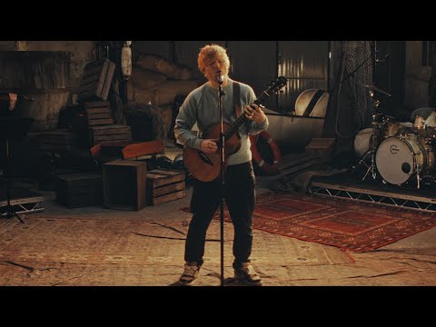 Ed Sheeran - Eyes Closed (Live From The Historic Dockyard, Chatham 2023) [Feat. Aaron Dessner]