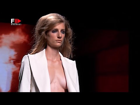 OTRURA Spring 2022 Madrid - Fashion Channel