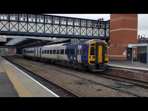 Trains at Grimsby Town & Market Rasen (05/12/2023)